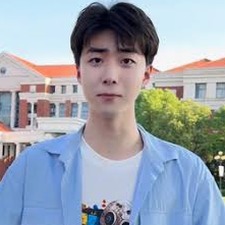 帅哥陪你跳舞抖音
